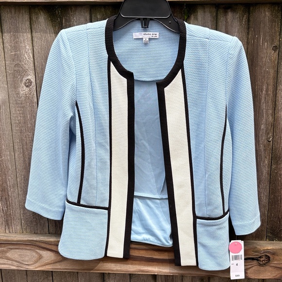 Studio One size 4 powder blue blazer. NWT! - Picture 1 of 7